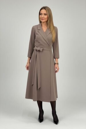 9 Klasiska kleita gan ofisam gan ballīei. Cena 158 eur