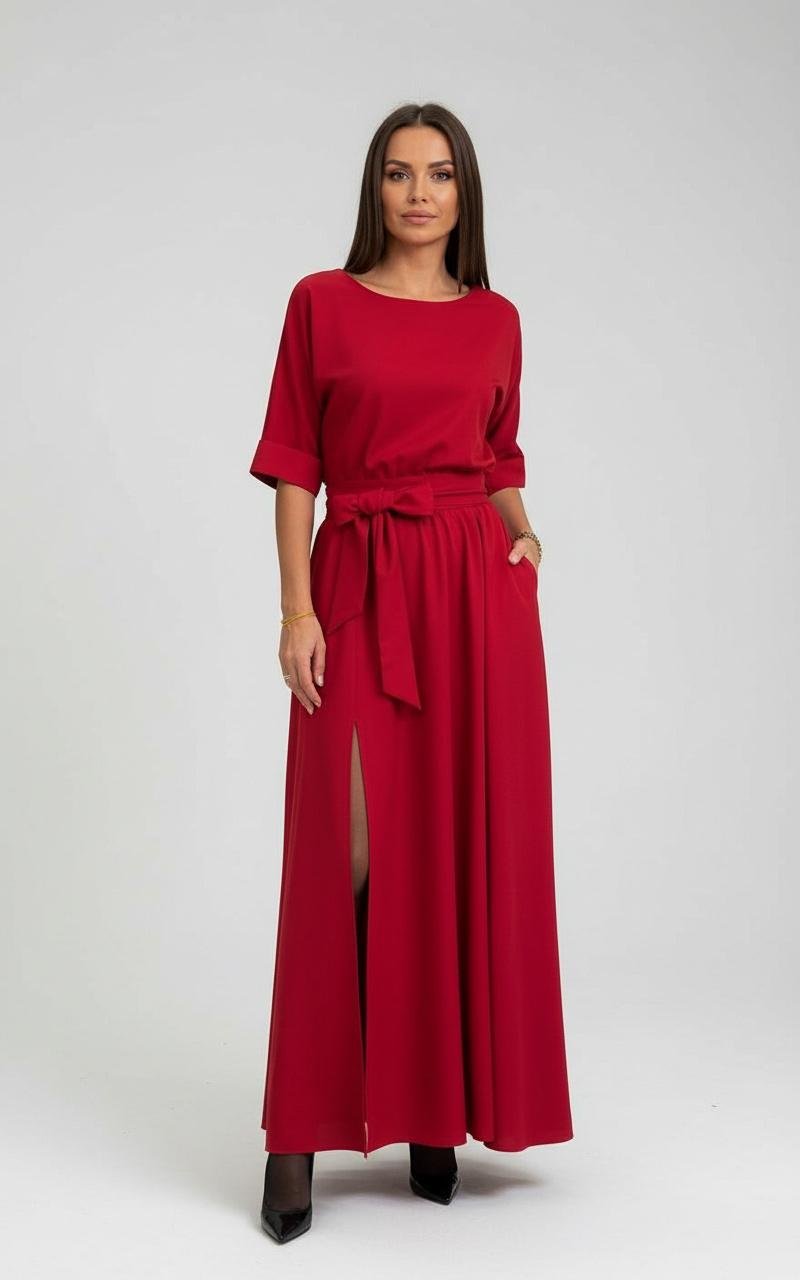 Kleita ar šķēlumu